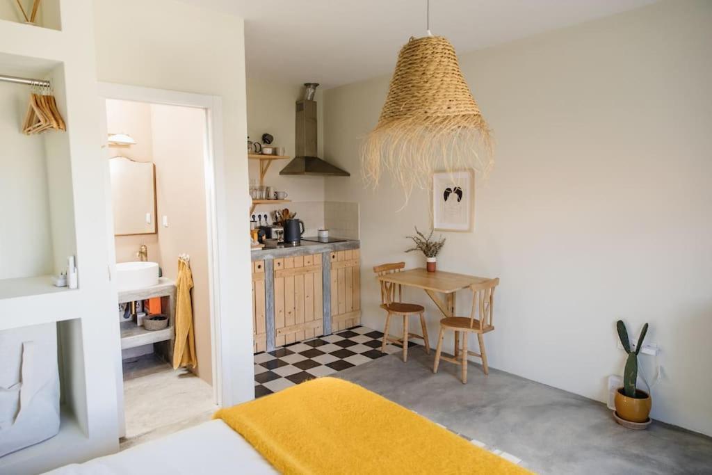 Casa Da Aldeia - Small House -Terra - Peniche - Baleal Pensionat Casais Brancos Exteriör bild